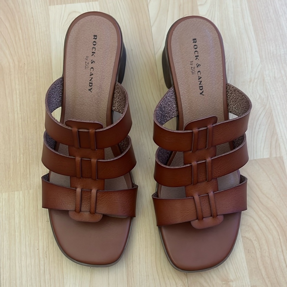 ZIGI girl Brown Strappy Slide Heels